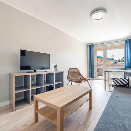 Kopernika, Sun & Snow * Ustka